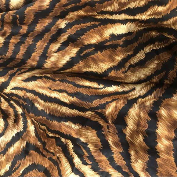 VICTORIA'S SECRET Tiger Stripe Slip Long Cami - Picture 11 of 11